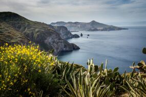 Blick von Lipari auf Vulcano